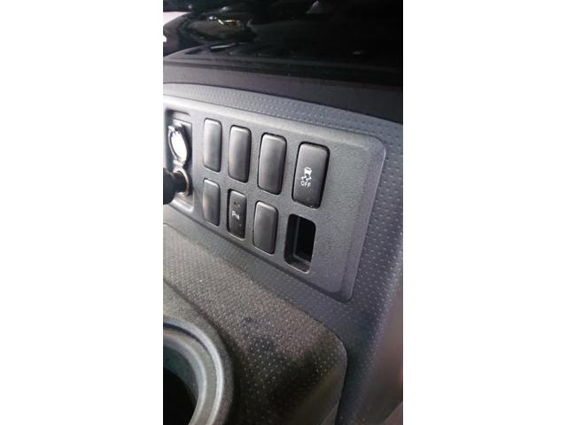 米国トヨタ　ＦＪクルーザー　電動格納不動　ミラー交換　電装系修理