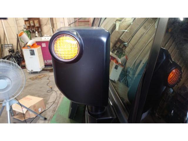 米国トヨタ　ＦＪクルーザー　電動格納不動　ミラー交換　電装系修理