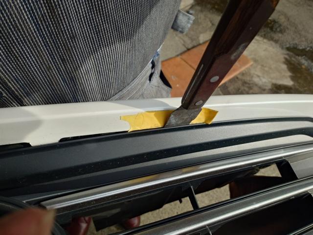 マツダ　ＣＸ－８ バーチカルグリル取り付け　グリル加工　カメラ加工　　外装品・エアロパーツ取付