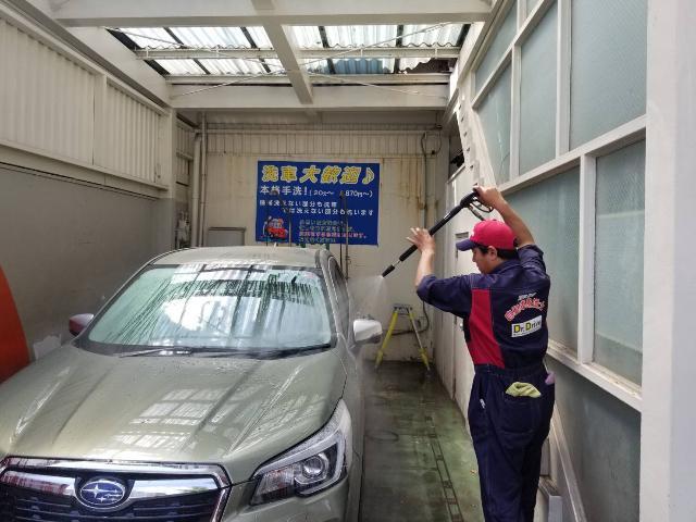 西宮 洗車 手洗：撥水トリプル 洗車 室内清掃【西宮中央店（朝日石油株式会社）　洗車専門の外部資格（アイタック）保持スタッフ在籍　阪神間 8ヶ所のネットワーク】