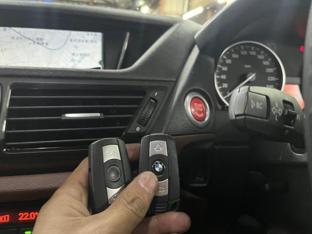 ＢＭＷ　Ｘ１　スマートキー　鍵   Eシリーズ　コンフォートアクセスキー　追加登録　キーカット　埼玉　草加　川口　練馬　越谷　春日部　足立　三郷　千葉