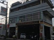 摂津市にございます『有限会社　末永カーサービス』でございます。