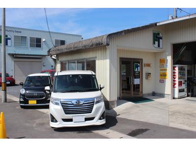 新車・中古車も販売