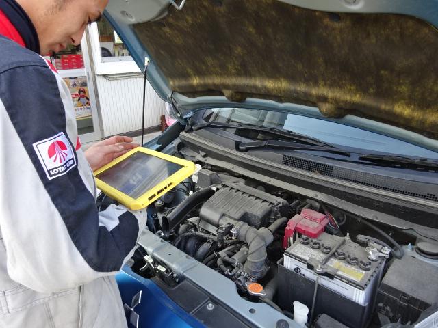 スキャンツールによるコンピューター診断も可能です。