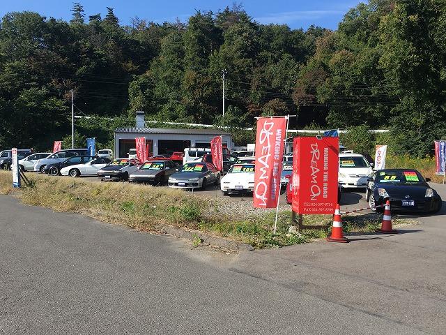 販売から修理、カスタム、車検、鈑金塗装まで幅広く行っております。お車の事でお困りの方は是非当店へ＾＾