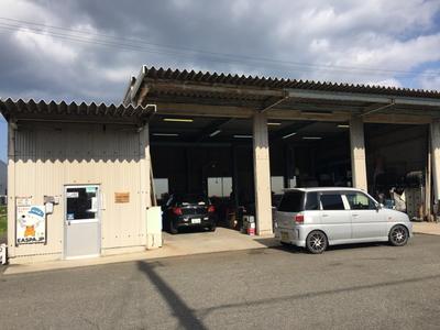 充実の設備（陸運局認証工場）