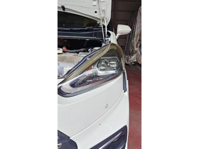 トヨタ　シエンタ　ライト・ウィンカー類修理・整備　ヘッドライトスチーマー施工