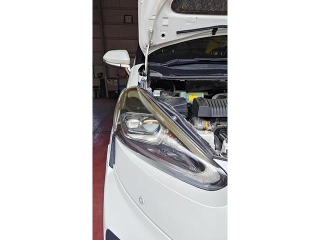 トヨタ　シエンタ　ライト・ウィンカー類修理・整備　ヘッドライトスチーマー施工