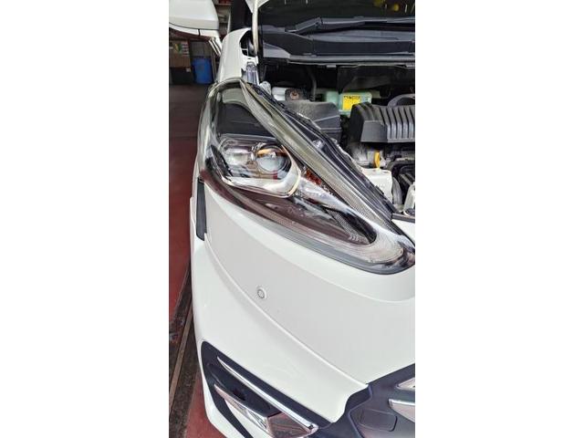 トヨタ　シエンタ　ライト・ウィンカー類修理・整備　ヘッドライトスチーマー施工