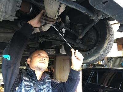 プロの整備士がメンテナンス