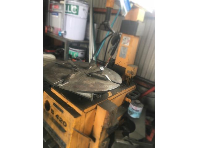 タイヤチェンジャーも完備