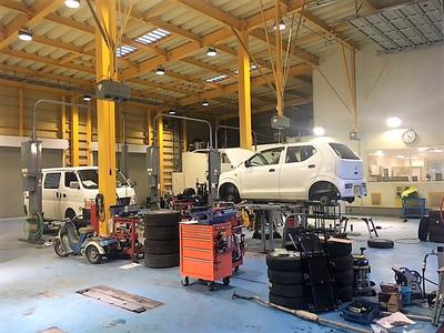１日車検も可能な民間車検工場です