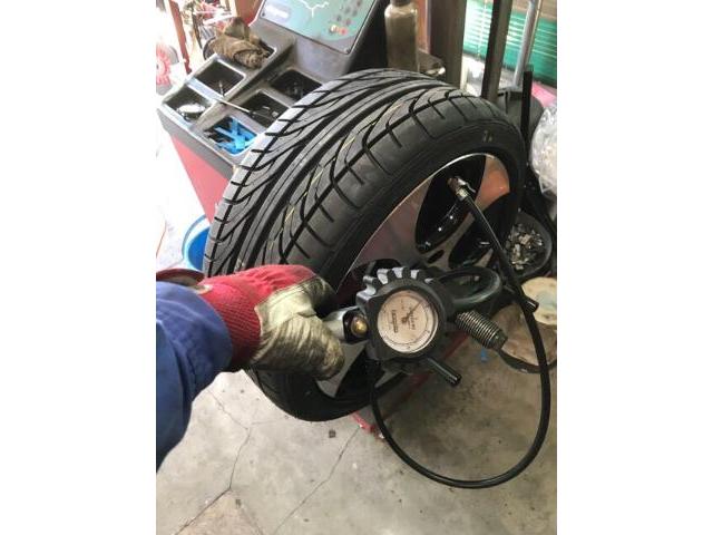 袖ヶ浦市  ゴルフ  225/40R18 