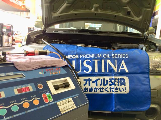 芦屋車オイル交換　 ニッサン キューブ　車整備 / ＣＶＴオイル交換 【ＤＤ芦屋セントラル店（朝日石油株式会社）　阪神間 ７ヶ所のネットワーク 国家整備士 在籍で 安心 なお店】