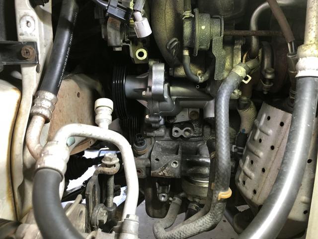 ワゴンR エンジンオイル漏れ・ウォーターポンプ修理