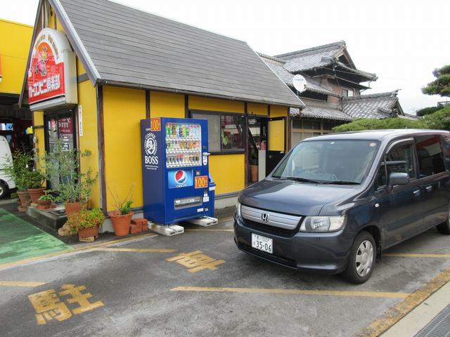 ホンダ　モビリオ　バンパーキズ修理　1日お預かり　香川県観音寺市