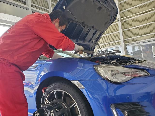 スバル　BRZ　四輪アライメント　アライメント測定　アライメント調整　タイヤ交換　観音寺市