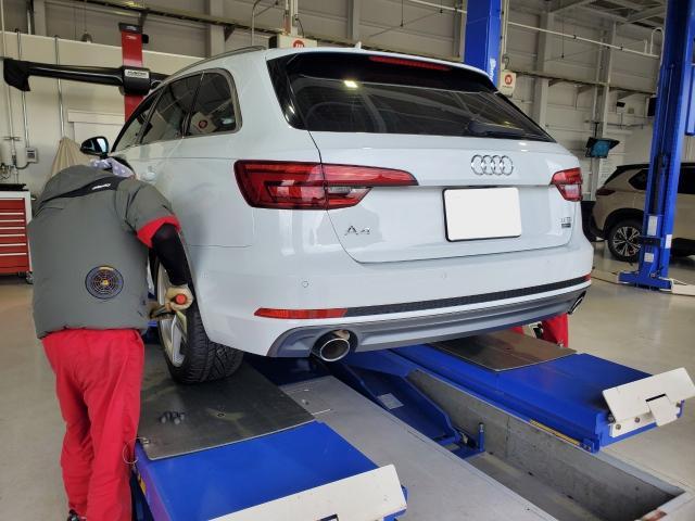 アウディ　Ａ４　タイヤ交換　持込タイヤ交換　245/40R18　CONTINENTAL　持込部品　観音寺市