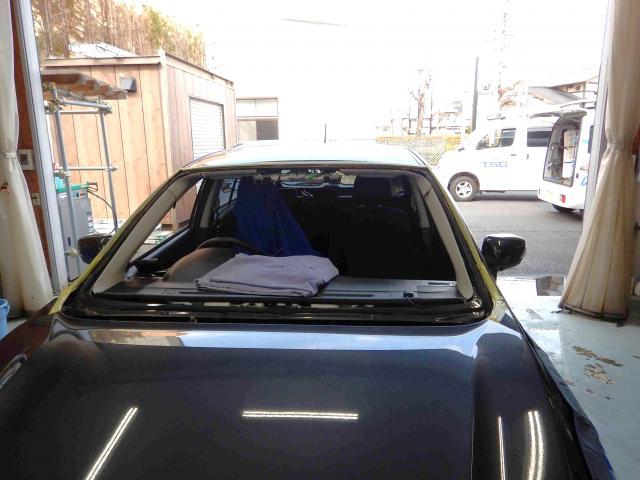 スバル　インプレッサ　フロントガラス交換