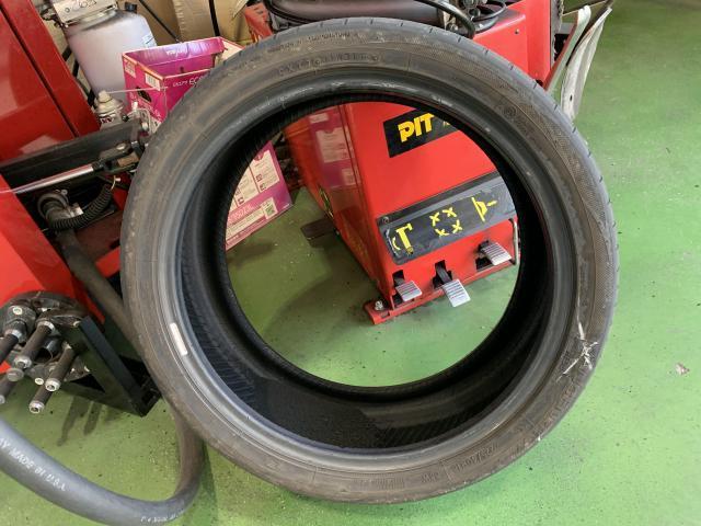 インプレッサ 225/40/R18 タイヤ交換【姫路市 持込タイヤ交換 組替 取付 バランス調整 TPMS 空気圧お任せください】