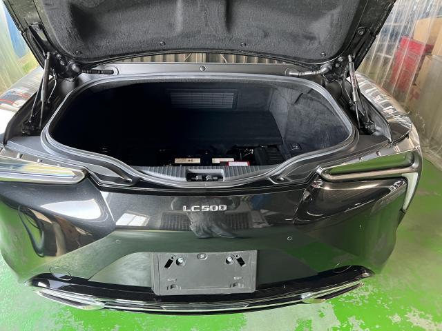 レクサス　LC500バッテリー交換【姫路市 車検 修理 鈑金 取付 保険 コーティングお任せください】