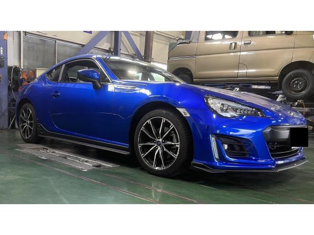 スバル　BRZ アルミホイール取付【姫路市 車検 修理 鈑金 取付 保険 コーティングお任せください】