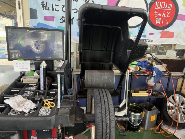 ムーヴ　タイヤ交換【姫路市 車検 修理 鈑金 取付 保険 コーティングお任せください】