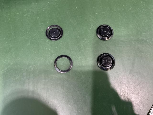 デミオ　DJ5FS グロメット破損
