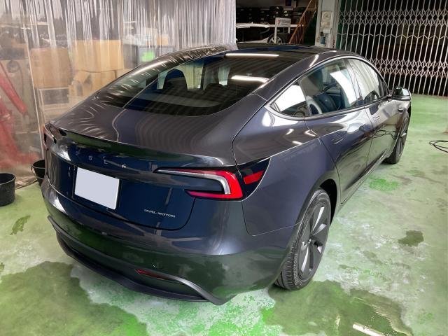テスラ モデル3 エコダイヤキーパー施工【姫路市 車検 修理 鈑金 取付 保険 コーティングお任せください】