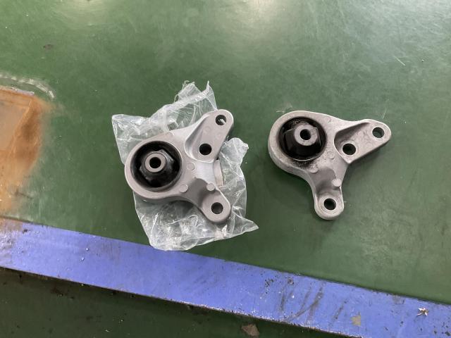 三菱　アウトランダーＰＨＥＶ　リア異音修理、【姫路市 車検 修理 鈑金 取付 保険 コーティングお任せください】