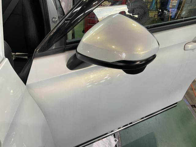 ホンダ　ヴェゼル　ドアミラー交換　修理・整備