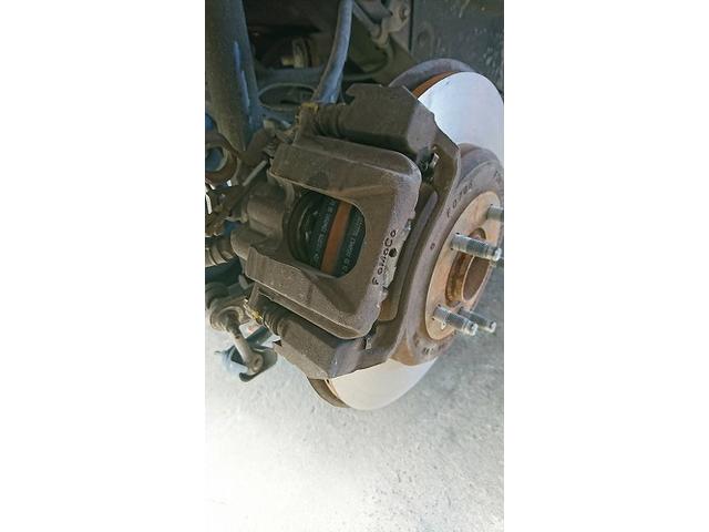 フォード エクスプローラー ECOブースト アメ車 並行車 車検 エンジンオイル ATF
オイル量 ブレーキ不調 ディスクローター 研磨 ブレーキパッド 交換 OBD2 チェックランプ テスター  修理 整備 茨城県 水戸市