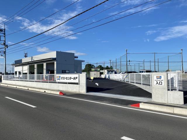 【車検対応 ﾛｰﾋﾞｰﾑ】 タンドラ 純正ﾍｯﾄﾞﾗｲﾄ 日本仕様 左側通行用に加工 カラ割り無し 雨漏り保証 札幌市・名古屋市より 「JDS外車改善ラボ」 ﾜｲﾙﾄﾞｽﾀｲﾙ・ﾃｽﾄｾﾝﾀｰ水戸