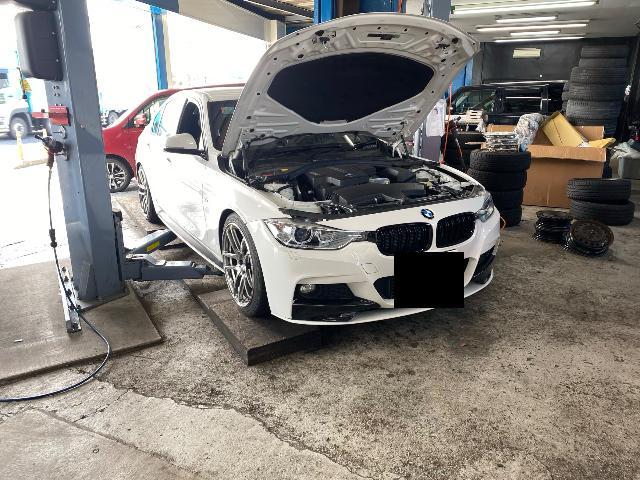 BMW F30 持ち込み　フェンダー交換　千葉市　中央区　松ヶ丘　蘇我　緑区　若葉区　稲毛区　美浜区　花見川区　市原市　茂原市　木更津市 　船橋市　習志野市　佐倉市