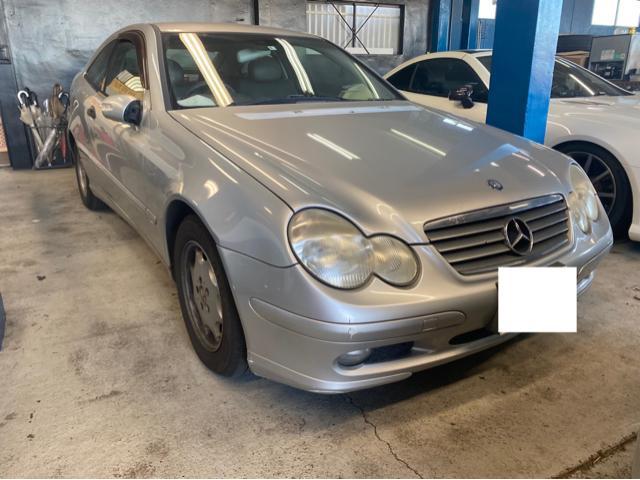 メルセデス・ベンツ Cクラス W203 エンジンかからない レッカー入庫 ...