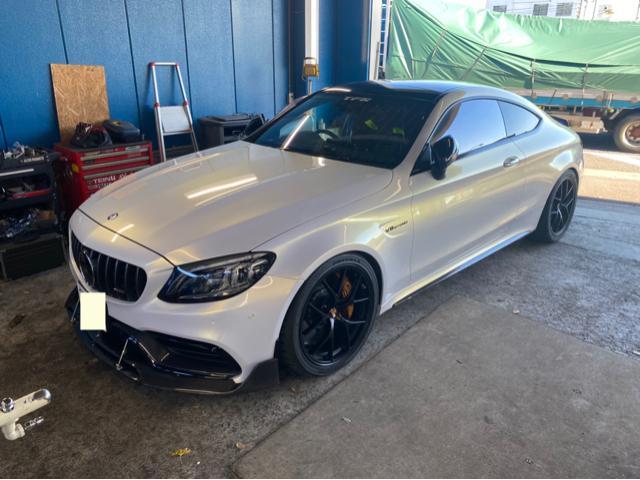 メルセデス・ベンツ　C63 AMG W205 後期 エアベント　ミッドレンジスピーカーグリル　 アンビエントライト　取り付け