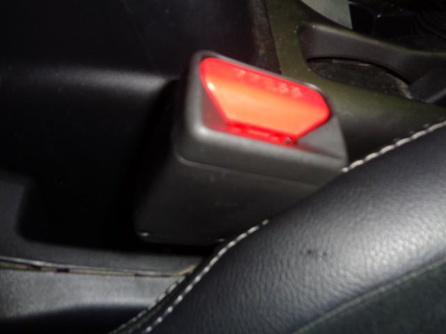 配線断線　シートベルト警告灯が点灯していません