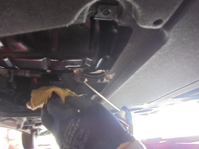 カローラクロスHV　タイヤ交換⁺ オイル交換⁺ ！
