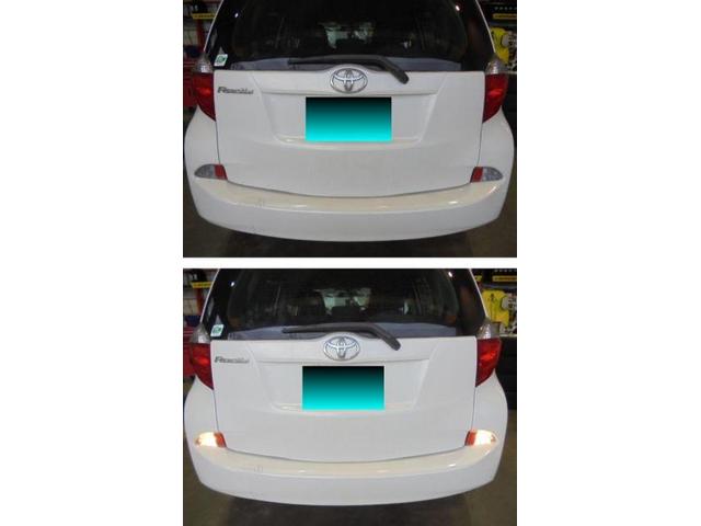 バックアップランプ（リヤランプ）ASSY ！

