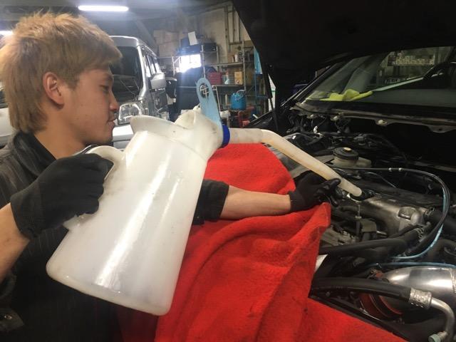 お客様のお車をプロの整備士が確りと真心込めてメンテナンス致します！