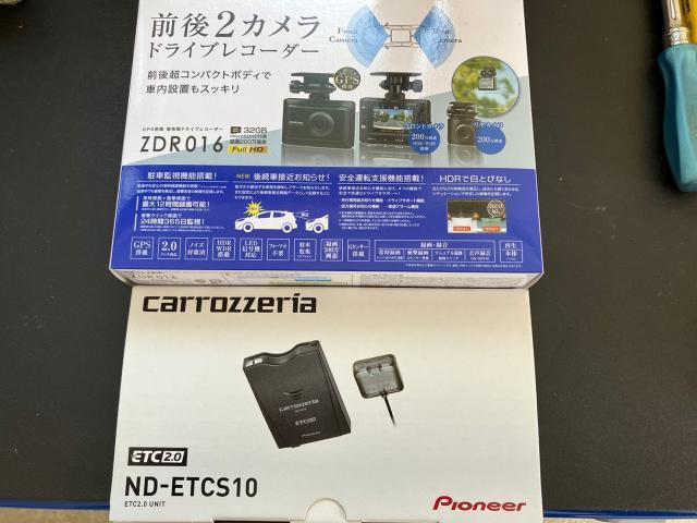 トヨタ ハイラックス Z GRスポーツ ETC取付 前後ドラレコ取付 トヨタ ハイラックス Z GRスポーツ ETC取付 前後ドラレコ取付