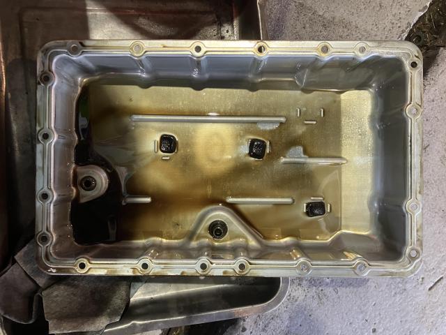 トルコン太郎　ＡＴＦ圧送交換　『トヨタ　クラウン』　千葉県　千葉市　船橋市　市川市　松戸市　柏市　東京都23区　江戸川区　葛飾区　足立区　江東区　墨田区　歓迎！