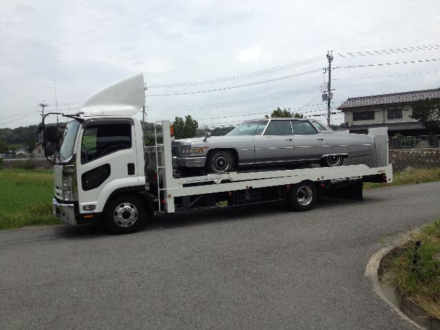 大型車の板金塗装もお任せ下さい。