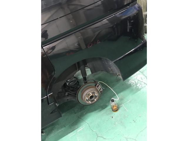 久御山町　伏見区淀　車検　セレナ　京都タイヤBOX