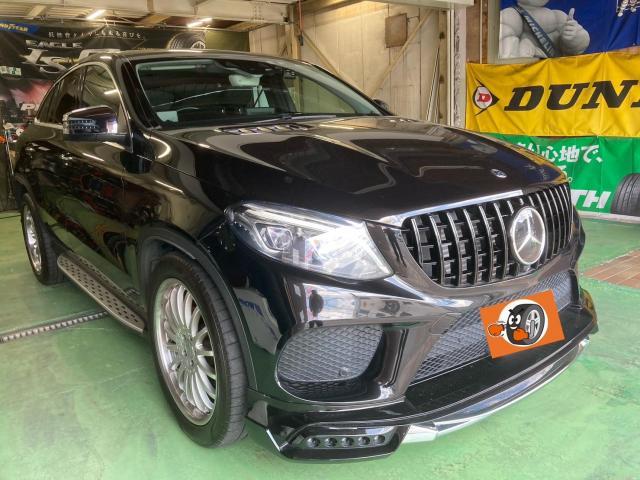 京都　フロントガラス交換　メルセデスベンツ　GLE350d　外車　フロントガラス　飛び石　修理　久御山町　伏見　八幡　輸入車　ガラス交換