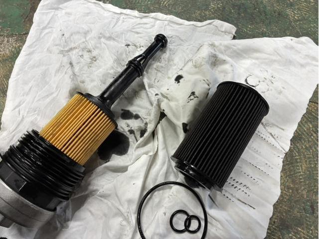 京都　メルセデス・ベンツ　GLC　ディーゼル　オイル交換　オイルエレメント　久御山町　伏見　八幡　ベンツ　オイル　整備　メンテナンス