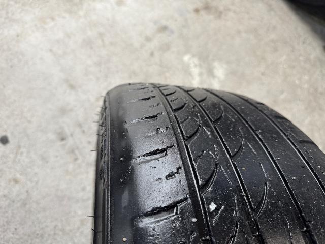 アルファード タイヤ交換 245/35-20 タイヤもご依頼   広島市 安佐南区 五日市 佐伯区 タイヤ交換 タイヤ持込交換 タイヤ裏組 持込取付