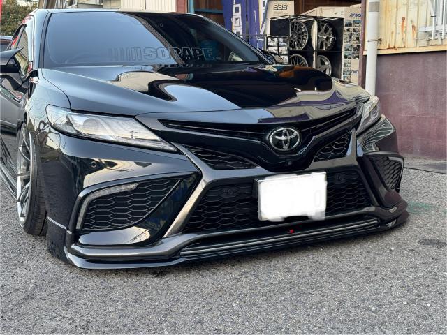 カムリ US 限定車 デイライト 持込取付 広島市 安佐南区 五日市 佐伯区 タイヤ交換 持込タイヤ交換 タイヤ裏組 持込取付 各パーツ持込取付もお任せください。