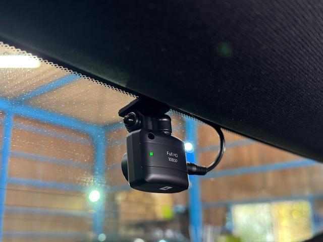 ZE4 インサイト 持込ドラレコ取付 コムテック AZDR48 ミラー型　広島市　安佐南区　五日市　佐伯区　タイヤ交換　持込タイヤ交換　タイヤ裏組　持込取付　電装系もお任せください