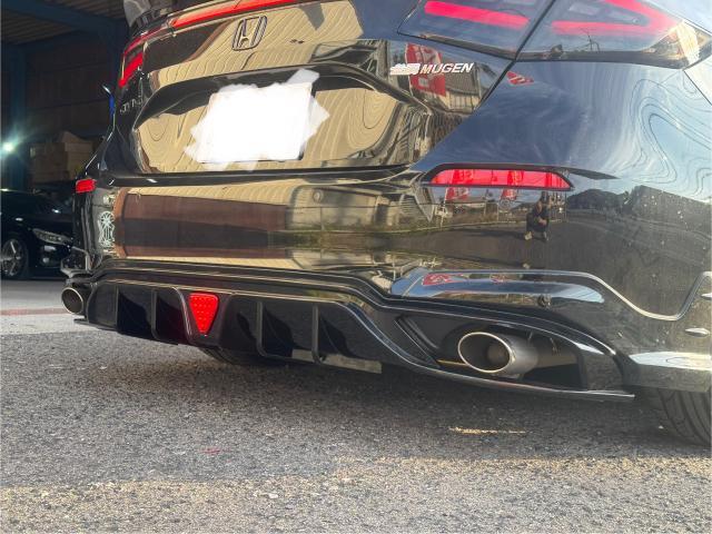 FL1 シビック 持込エアロ取付 リアディフューザー CARIG    広島市　安佐南区　五日市　佐伯区　廿日市　持込タイヤ交換　タイヤ交換　タイヤ裏組　持込取付